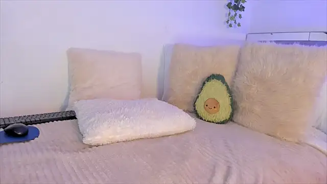 Alissonroses online show from 03/15/25, 08:21