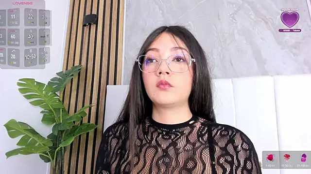 Snapshot of Samantha_Good chatting on 07/10/26, 11:57 Samantha Good online show from 07/10/26, 11:57