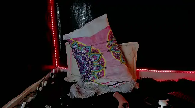 Snapshot of katizaldana chatting on 01/18/25, 07:38 katizaldana online show from 01/18/25, 07:38