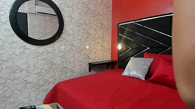 Snapshot of SEXY_HOTTIE__ chatting on 01/10/25, 12:15 SEXY HOTTIE online show from 01/10/25, 12:15