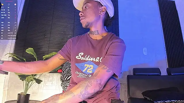 JhonyMiller  online show from 11/13/25, 08:30