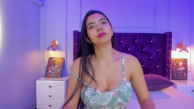 nathyy garcia online show from 02/18/25, 03:53