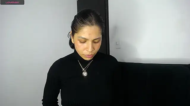 AbrilSonne online show from 09/09/25, 01:05