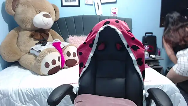 AngelRouss online show from 02/24/26, 09:29