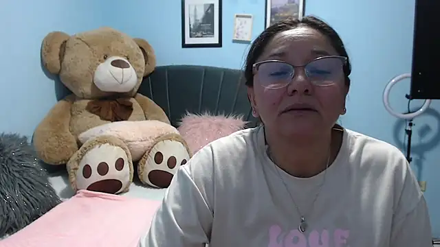 AngelRouss online show from 04/08/26, 03:17