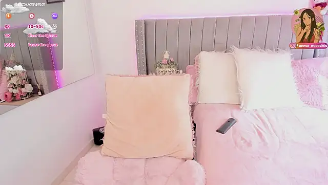 vanesa moon   online show from 05/17/26, 03:19