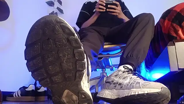 codysmith online show from 10/23/25, 01:10