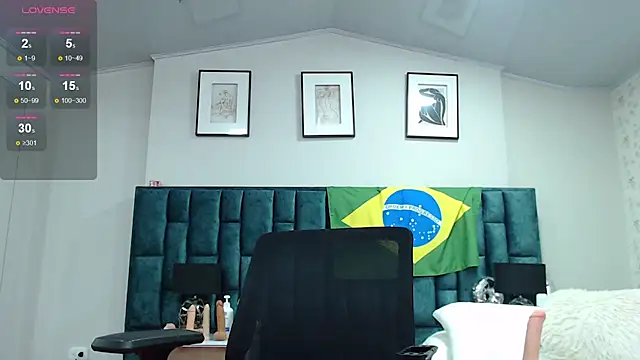 Snapshot of La_crespa_Xx_ chatting on 01/31/25, 12:29 La crespa Xx online show from 01/31/25, 12:29