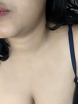 Snapshot of Riya_Stream01 chatting on 01/16/25, 09:08 Riya Stream01 online show from 01/16/25, 09:08