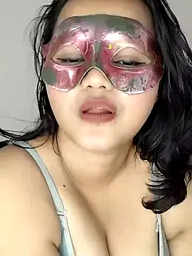 Snapshot of Riya_Stream01 chatting on 01/19/25, 04:46 Riya Stream01 online show from 01/19/25, 04:46