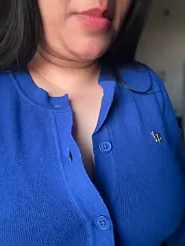 FlatVincy4 online show from 12/01/25, 08:41