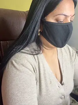 FlatVincy4 online show from 12/16/25, 06:51