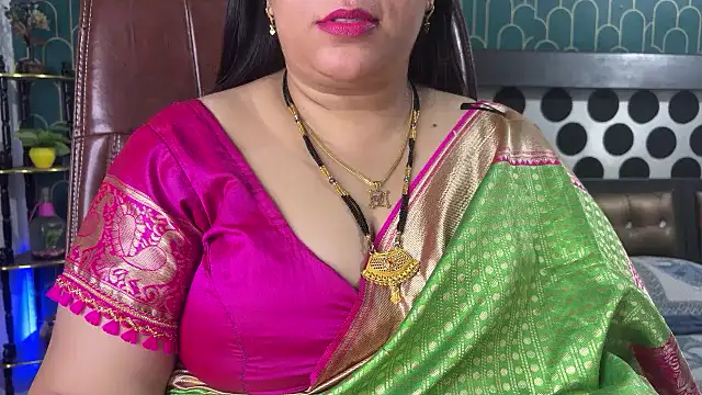 FlatVincy4 online show from 02/07/26, 04:22