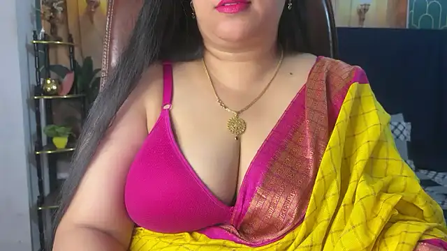 FlatVincy4 online show from 04/14/26, 04:18