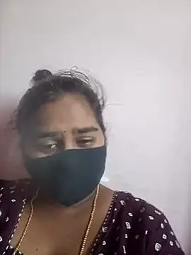 Snapshot of telugu_indhu_0001 chatting on 05/28/26, 06:00 telugu indhu 0001 online show from 05/28/26, 06:00