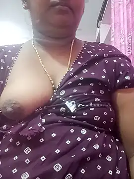 Snapshot of telugu_indhu_0001 chatting on 07/09/26, 02:15 telugu indhu 0001 online show from 07/09/26, 02:15