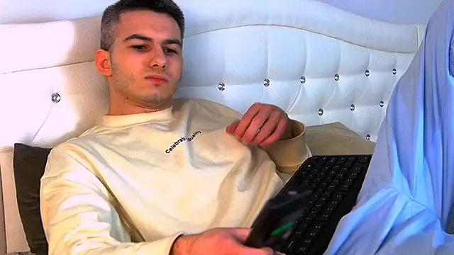 Devin Jay online show from 02/14/25, 10:14