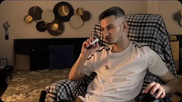 Devin Jay online show from 01/12/26, 12:21