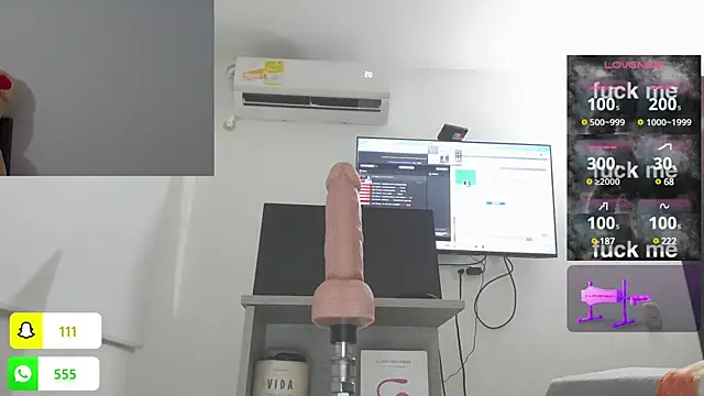 mariana 1  online show from 01/10/25, 04:22