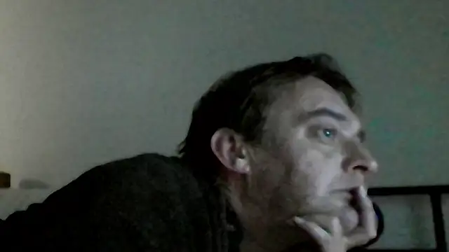 Snapshot of jonols781 chatting on 07/15/26, 12:21 jonols781 online show from 07/15/26, 12:21