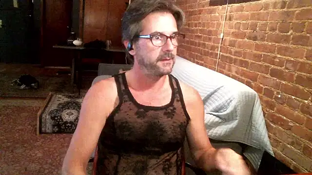 Johnny Bottoms online show from 10/22/25, 12:33