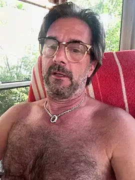 Snapshot of Johnny_Bottoms chatting on 07/01/26, 10:09 Johnny Bottoms online show from 07/01/26, 10:09