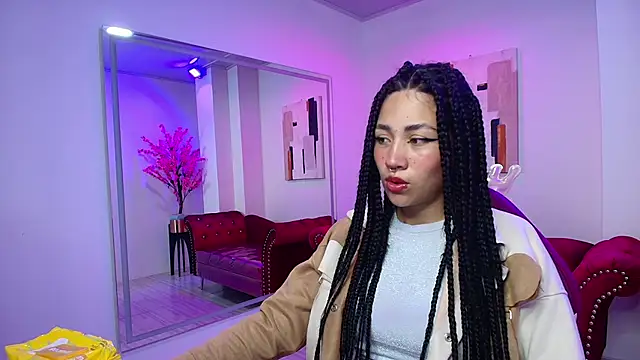 Leia queens online show from 01/14/25, 11:10