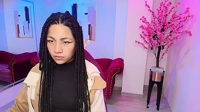 Leia queens online show from 01/17/25, 11:17