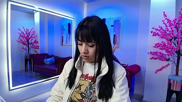 Leia queens online show from 10/17/25, 11:13