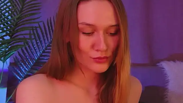 Hina  Derry online show from 01/13/25, 04:30