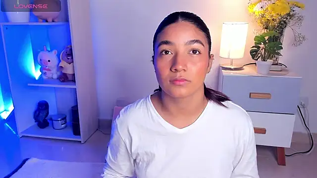 martina roldam online show from 01/24/25, 01:03