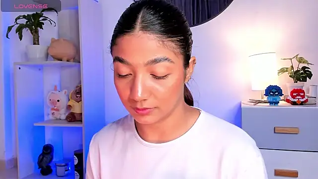 martina roldam online show from 02/06/25, 04:42