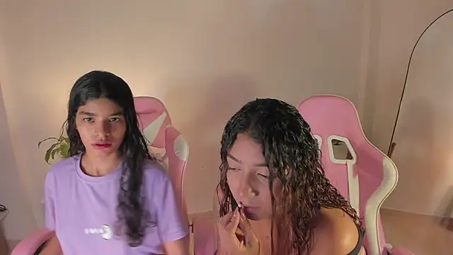 martina roldam online show from 09/20/25, 02:45