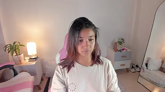 martina roldam online show from 10/01/25, 12:16