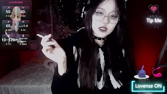 chloe crystall killer online show from 10/04/25, 07:39