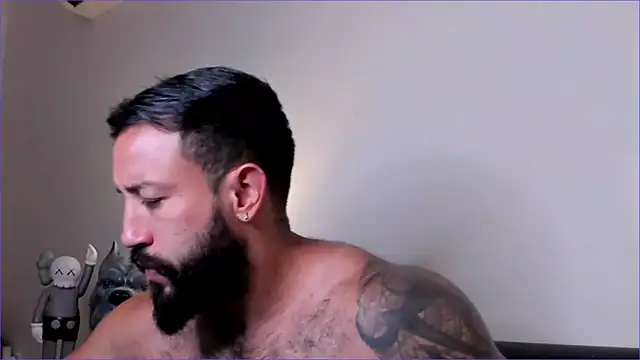 BradLeon  online show from 12/15/25, 08:18