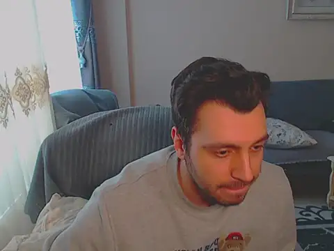 handsomeee04 online show from 02/25/25, 02:44