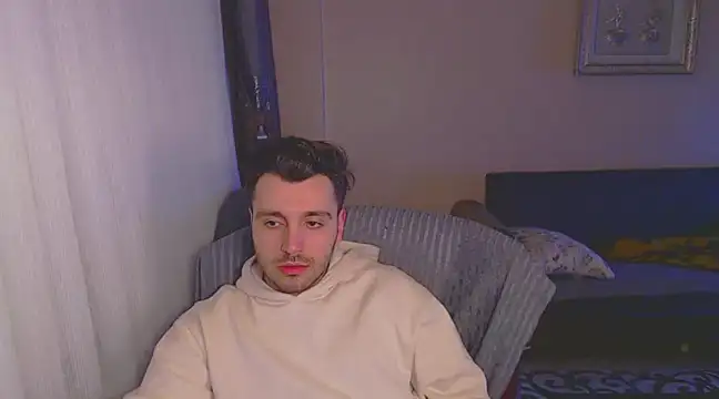 handsomeee04 online show from 03/07/25, 02:04