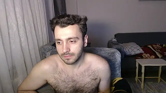 handsomeee04 online show from 03/07/26, 09:56