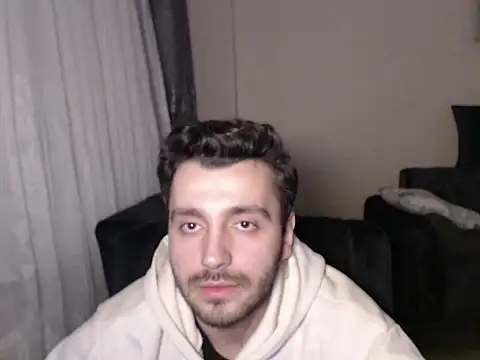 handsomeee04 online show from 03/20/26, 06:02