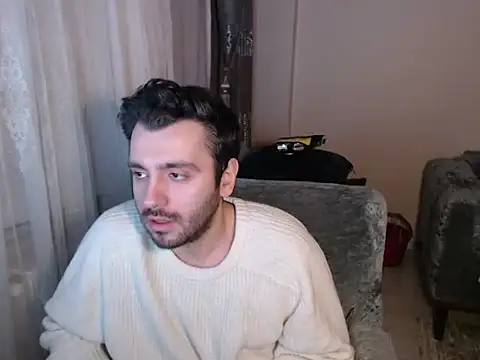 handsomeee04 online show from 04/17/26, 10:35