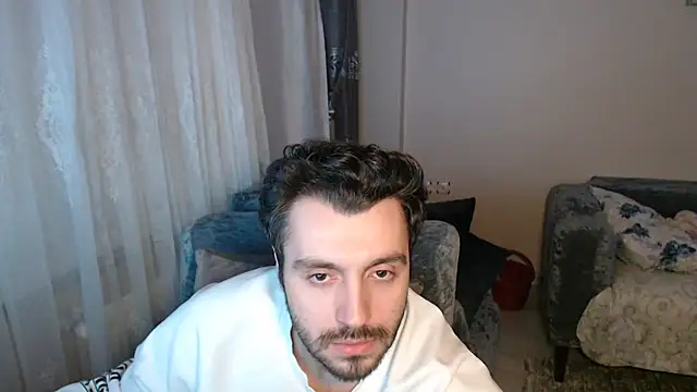 Snapshot of handsomeee04 chatting on 04/23/26, 12:34 handsomeee04 online show from 04/23/26, 12:34
