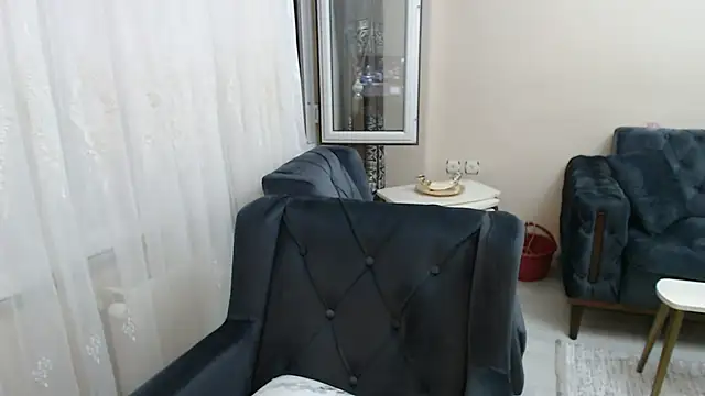 Snapshot of handsomeee04 chatting on 05/29/26, 08:40 handsomeee04 online show from 05/29/26, 08:40