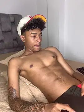 Boy cock18 online show from 01/17/25, 08:45