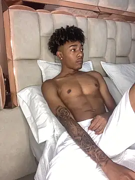 Boy cock18 online show from 01/27/25, 11:11