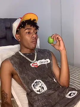 Boy cock18 online show from 02/18/25, 06:26