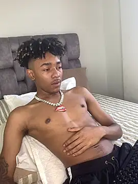 Boy cock18 online show from 02/25/25, 04:31