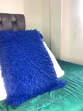 Boy cock18 online show from 09/15/25, 08:20