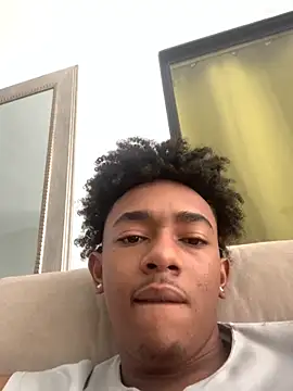 Boy cock18 online show from 11/02/25, 05:37