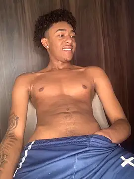 Boy cock18 online show from 11/17/25, 07:41